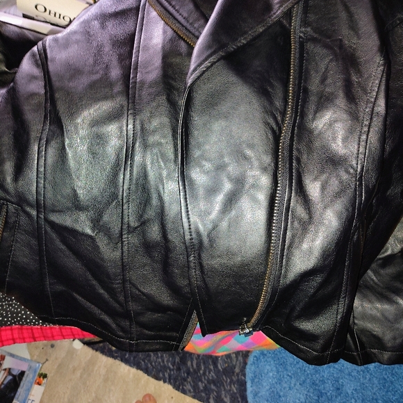 Jacket - Picture 3 of 3